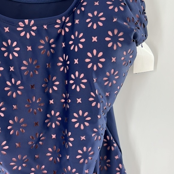 KONA SOL LASER CUT SCOOP NECK ONE PIECE NAVY PINK LARGE SWIMWEAR NEW - Picture 6 of 9